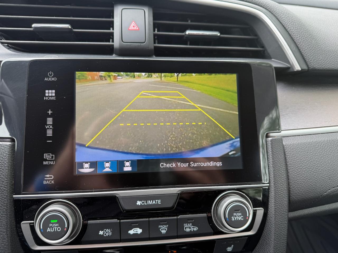 Honda Civic EX-L Sedan AT 2016