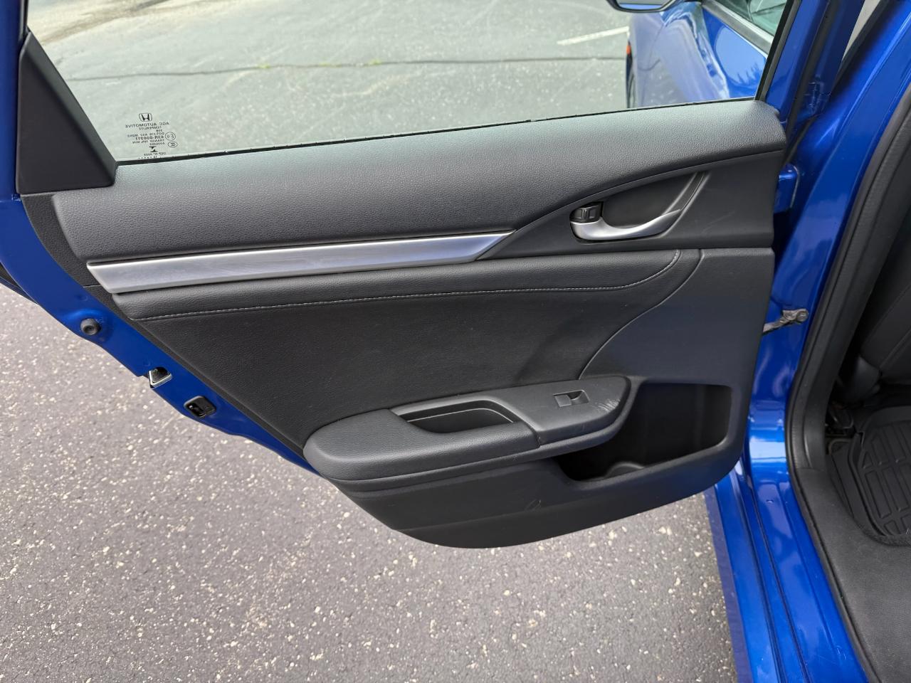 Honda Civic EX-L Sedan AT 2016