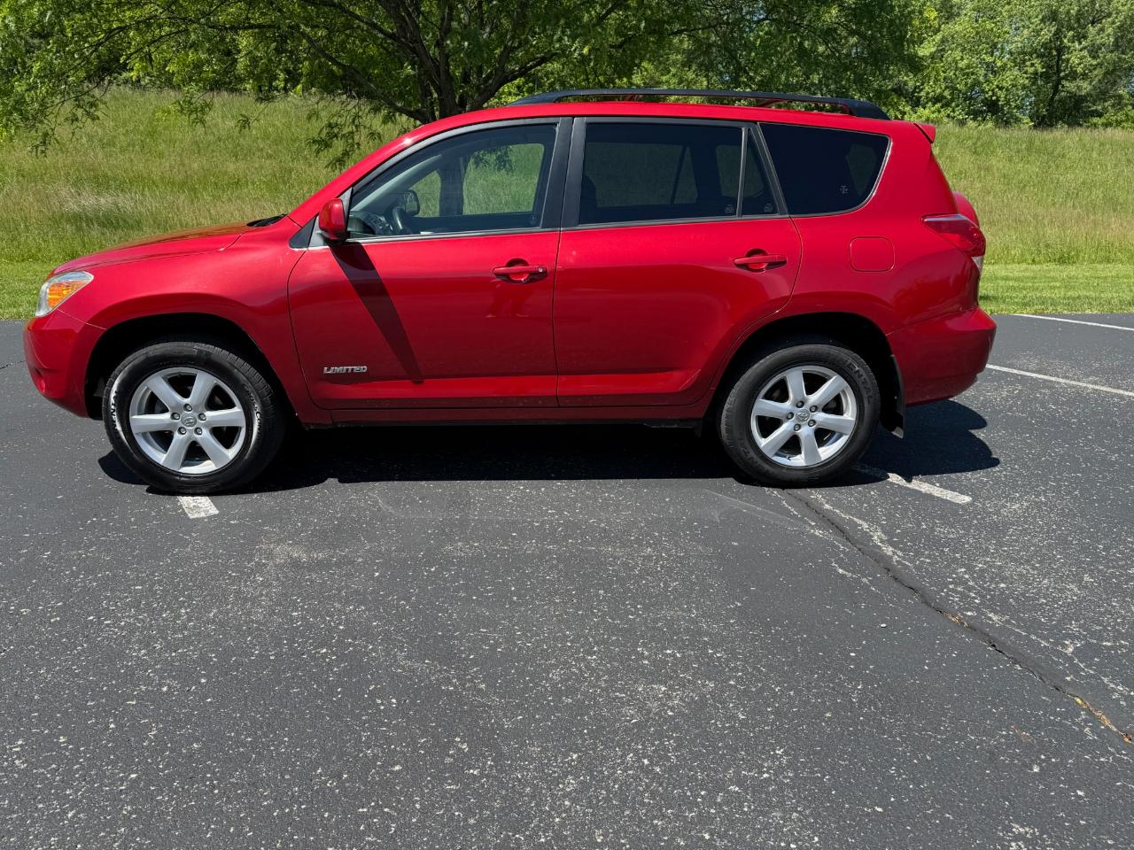 Toyota RAV4 Limited I4 2WD 2007