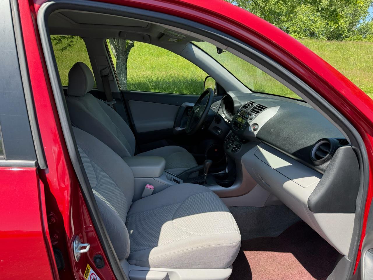Toyota RAV4 Limited I4 2WD 2007