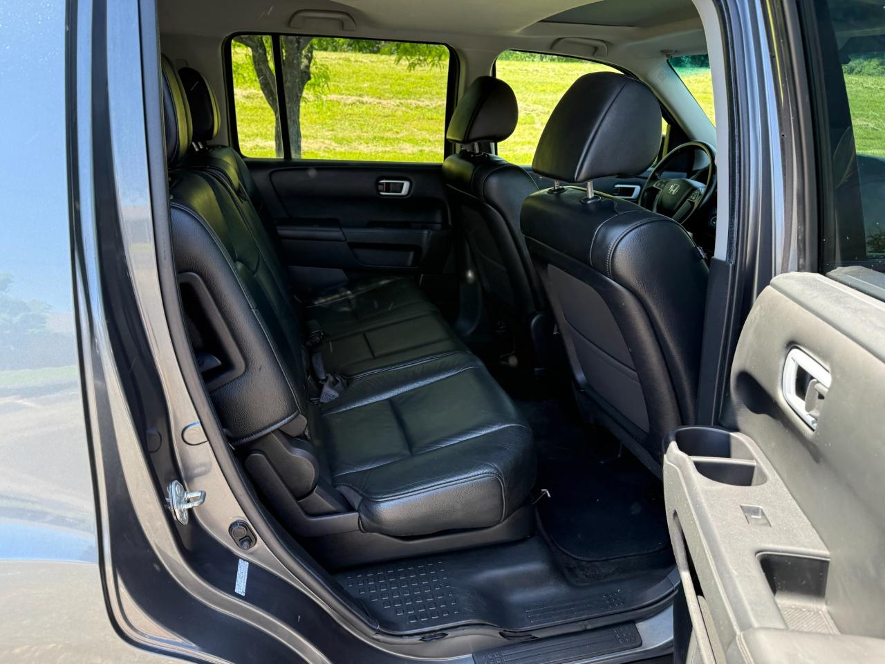 Honda Pilot EX-L 4WD 5-Spd AT 2012