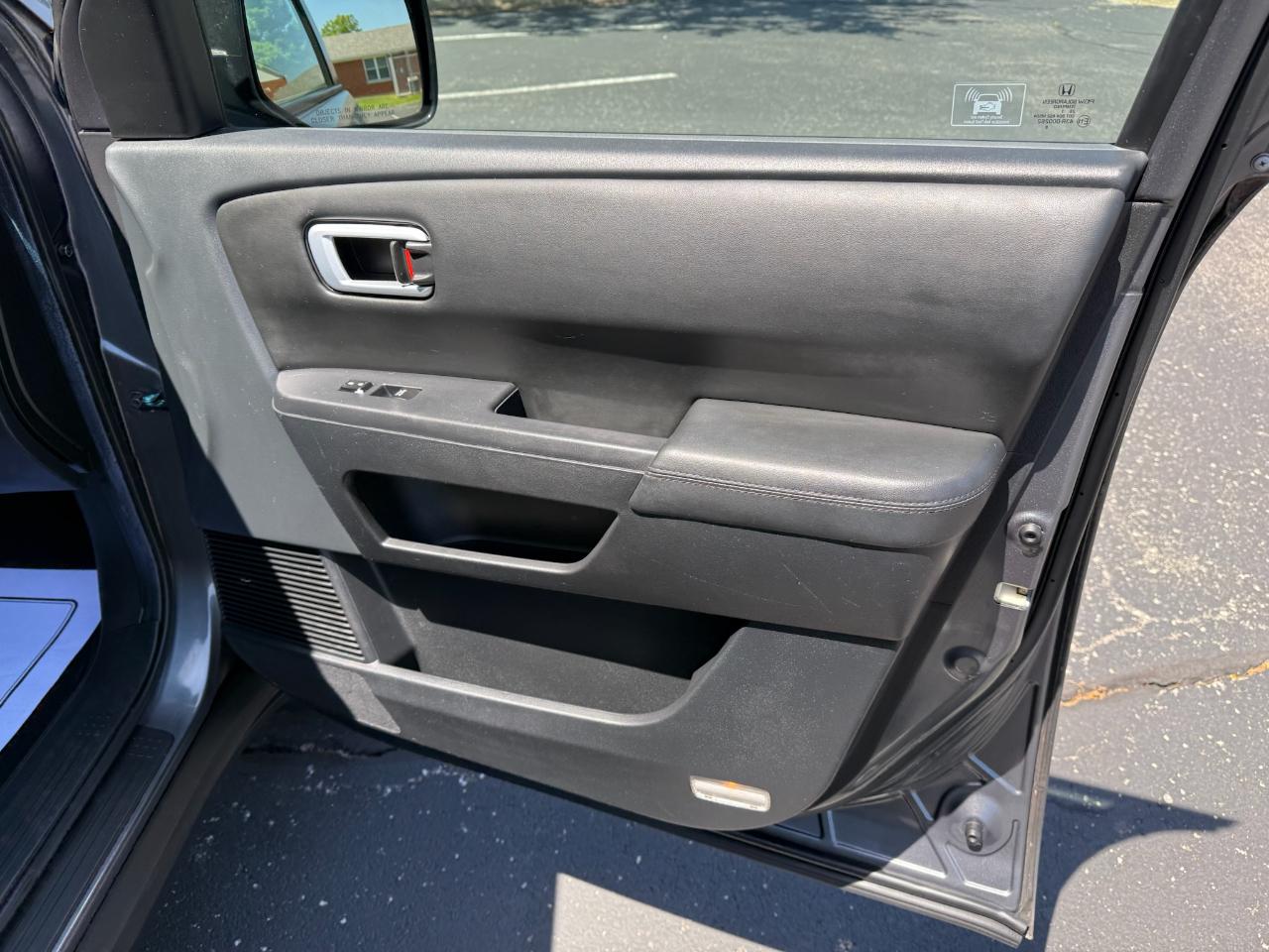 Honda Pilot EX-L 4WD 5-Spd AT 2012