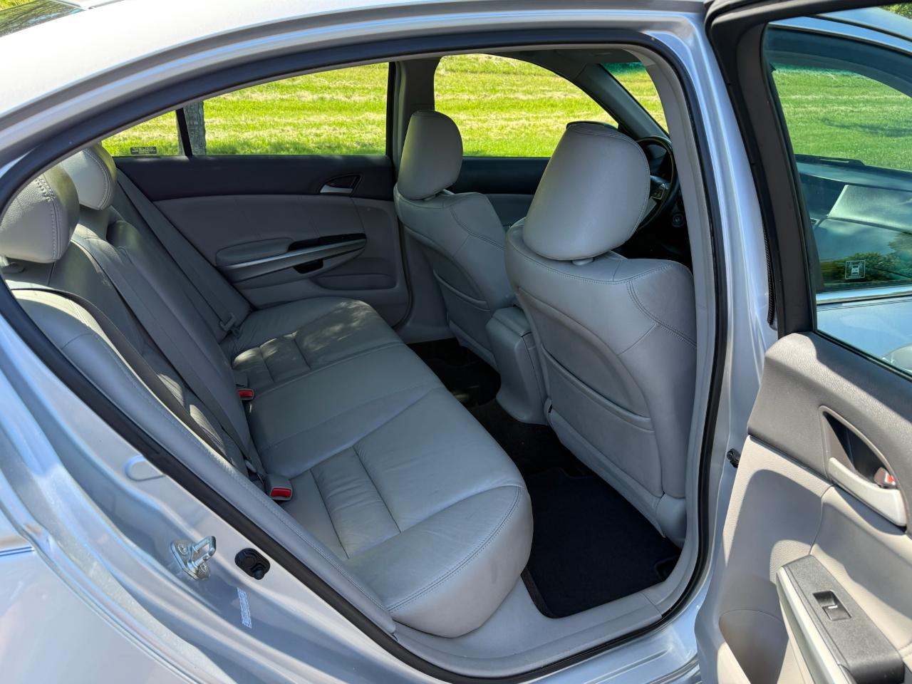 Honda Accord EX-L Sedan AT 2009
