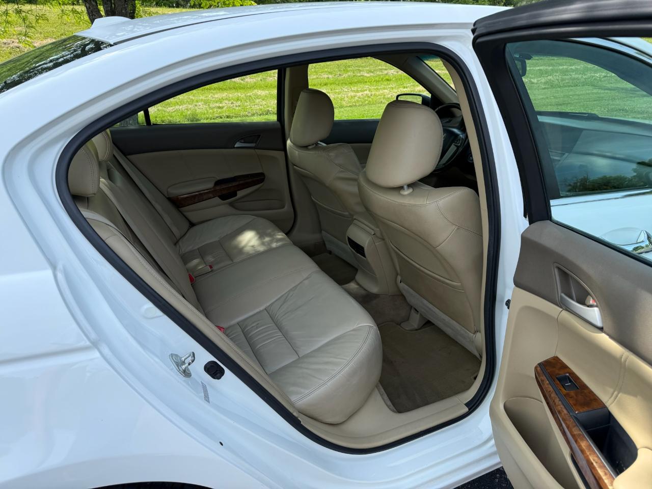Honda Accord EX-L Sedan AT 2010