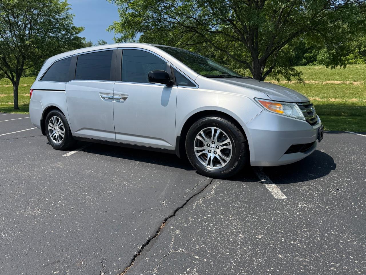 2013 Honda Odyssey EX-L's photo
