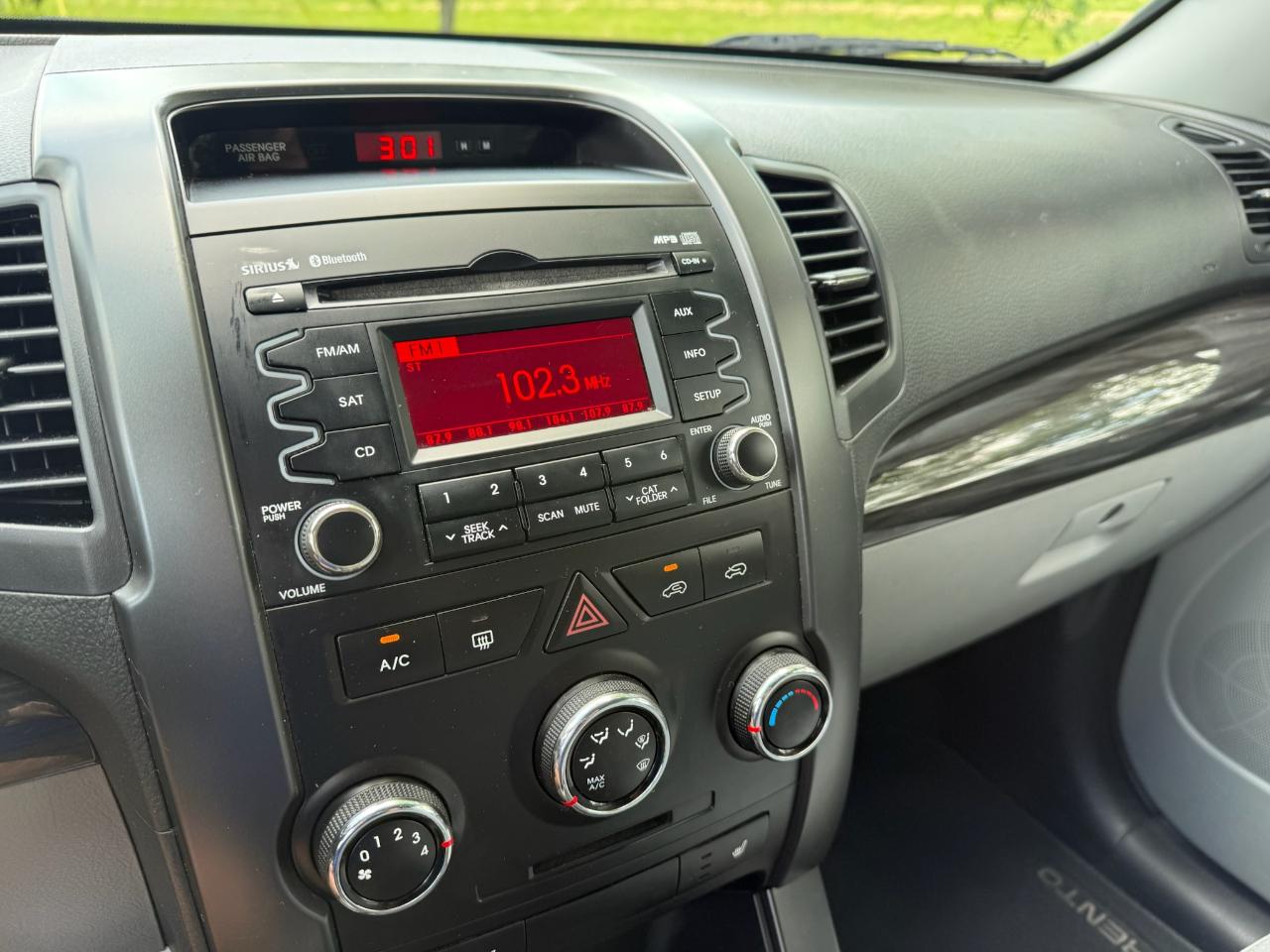 Kia Sorento LX 4WD 2012