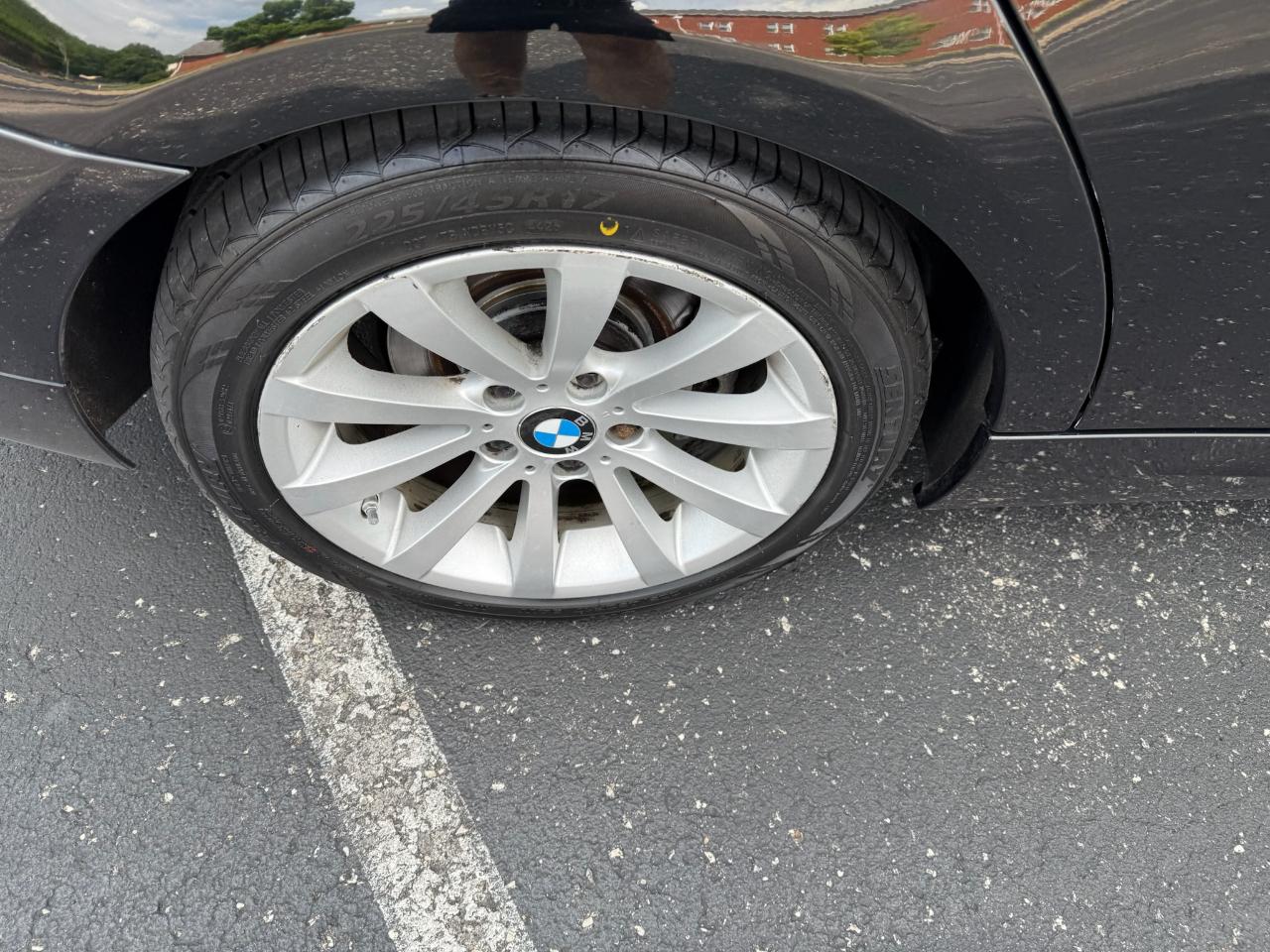 BMW 3-Series 328i 2011