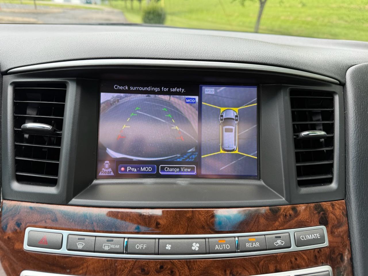 Infiniti QX60 FWD 2014