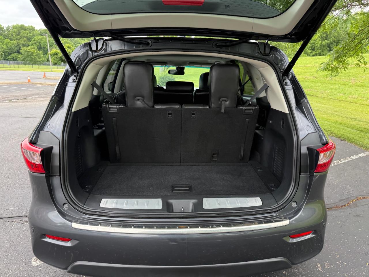 Infiniti QX60 FWD 2014