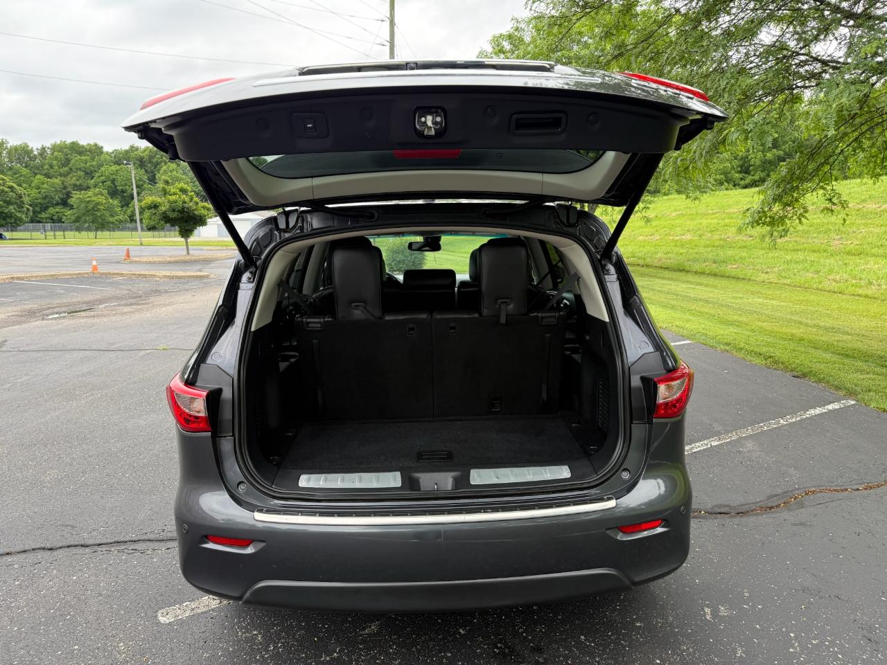 Infiniti QX60 FWD 2014