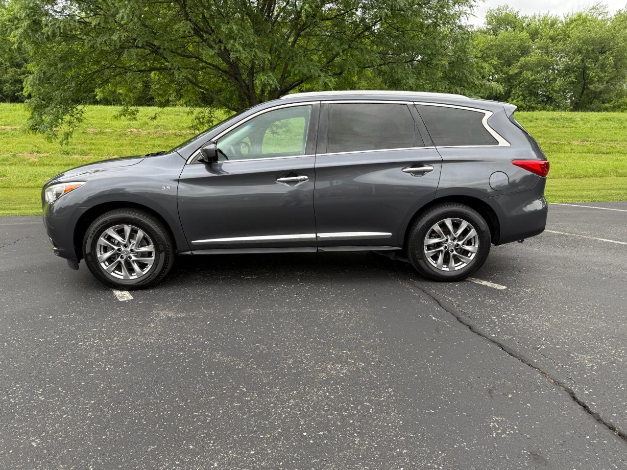 Infiniti QX60 FWD 2014