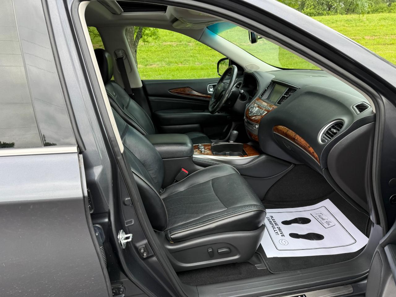 Infiniti QX60 FWD 2014