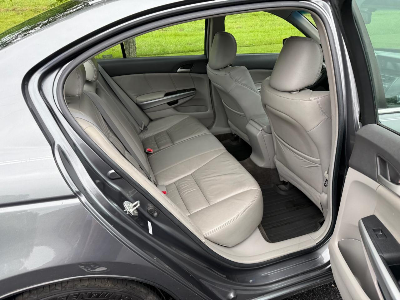 Honda Accord EX-L V-6 Sedan AT 2008