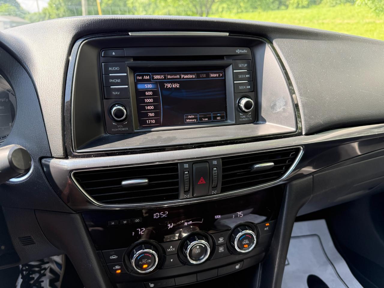 Mazda MAZDA6 i Grand Touring 2014