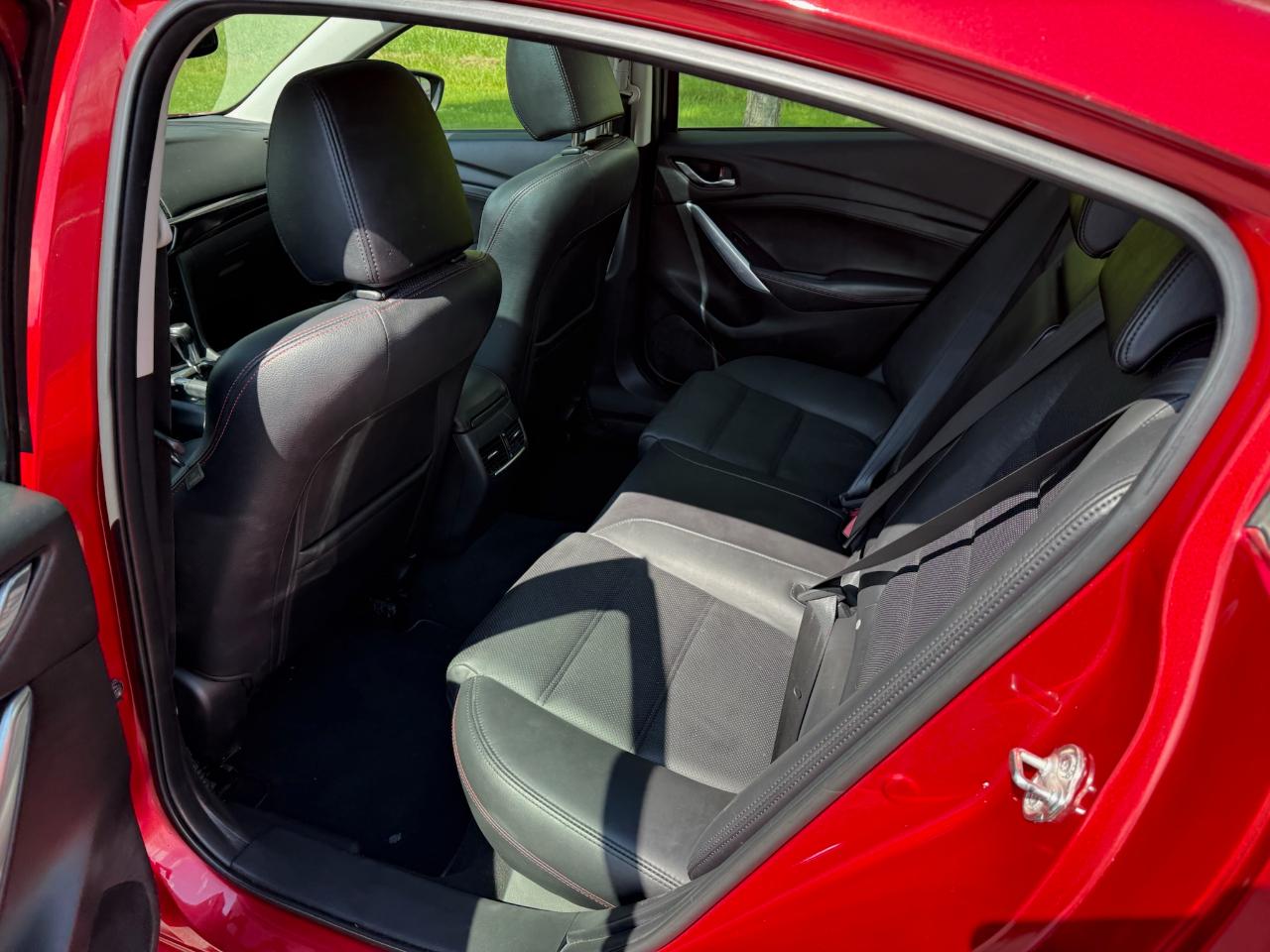 Mazda MAZDA6 i Grand Touring 2014