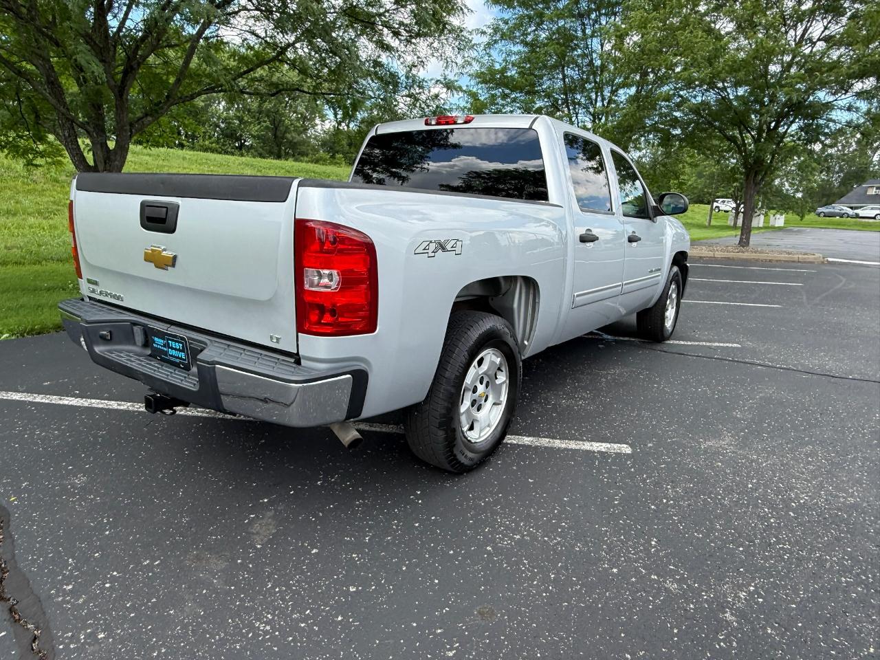 Chevrolet Silverado 1500 LT Crew Cab 4WD 2013