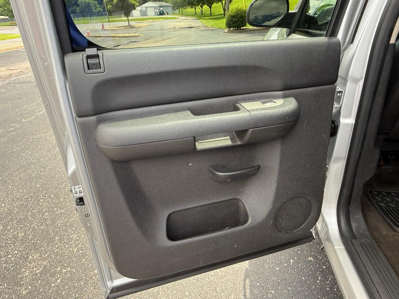 Chevrolet Silverado 1500 LT Crew Cab 4WD 2013
