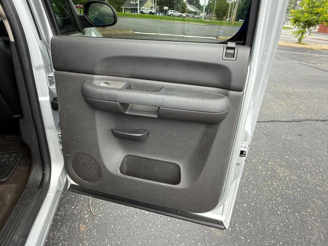 Chevrolet Silverado 1500 LT Crew Cab 4WD 2013