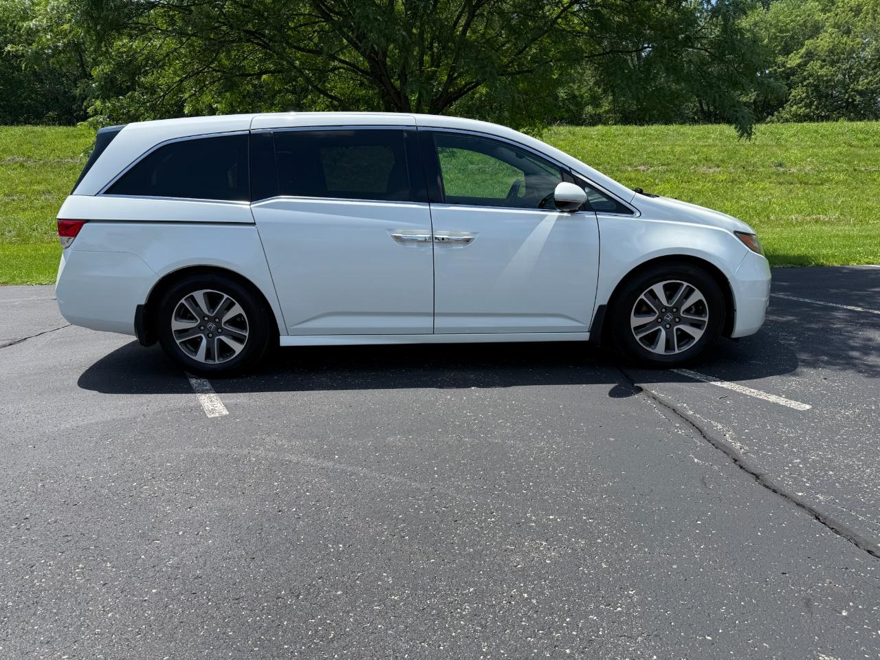 Honda Odyssey Touring Elite 2014