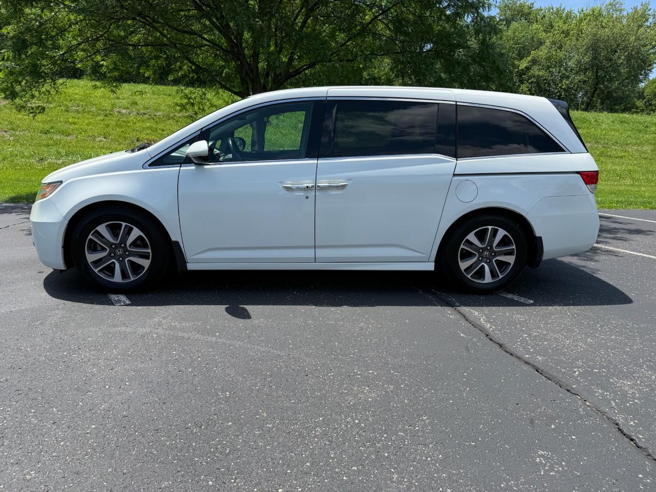 Honda Odyssey Touring Elite 2014