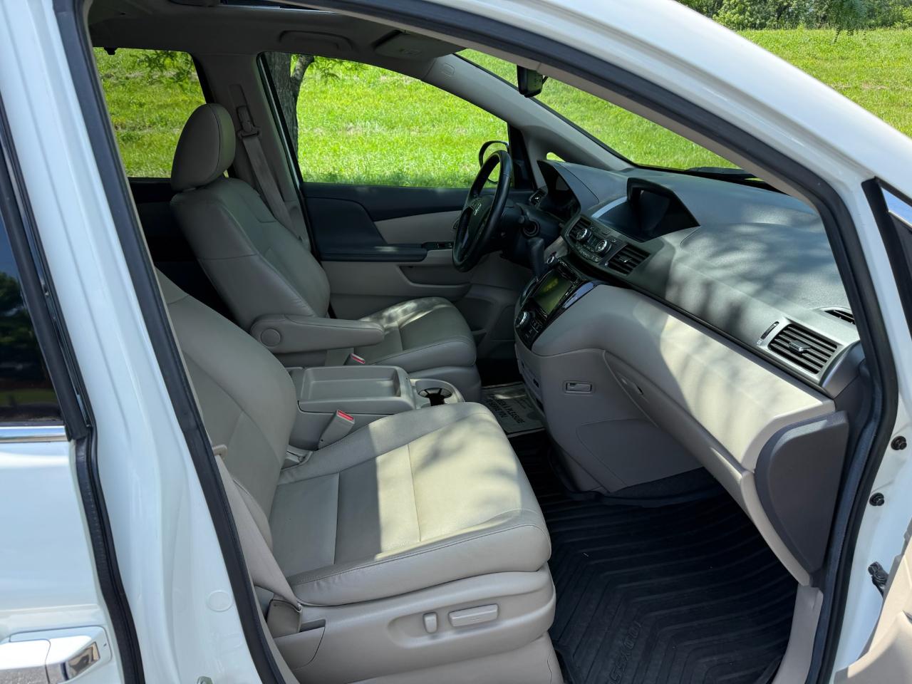 Honda Odyssey Touring Elite 2014