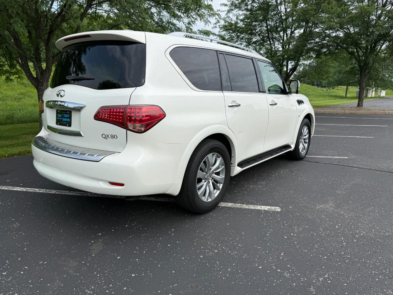 Infiniti QX80 2WD 2016