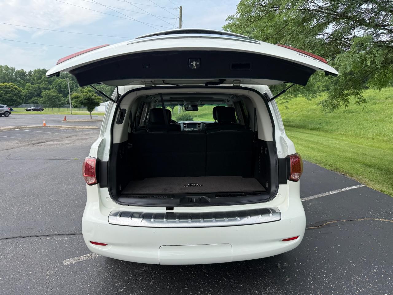 Infiniti QX80 2WD 2016