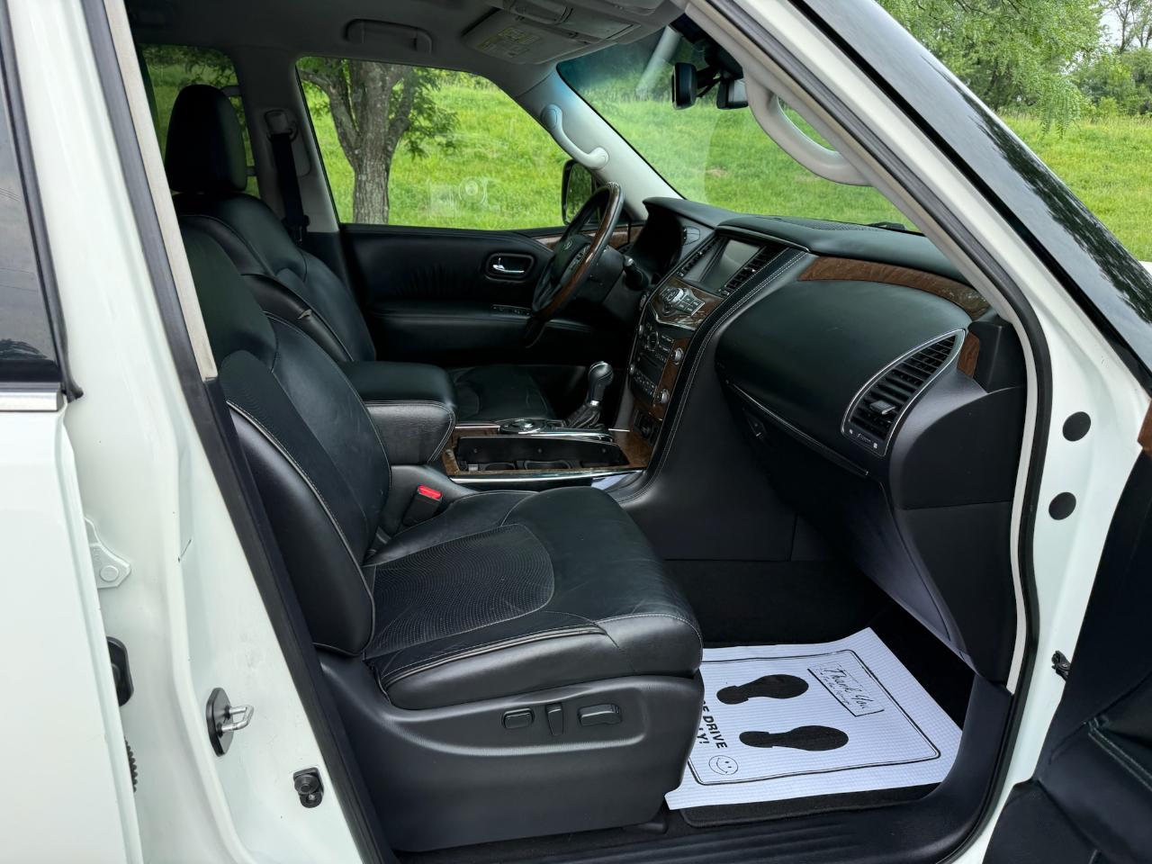 Infiniti QX80 2WD 2016