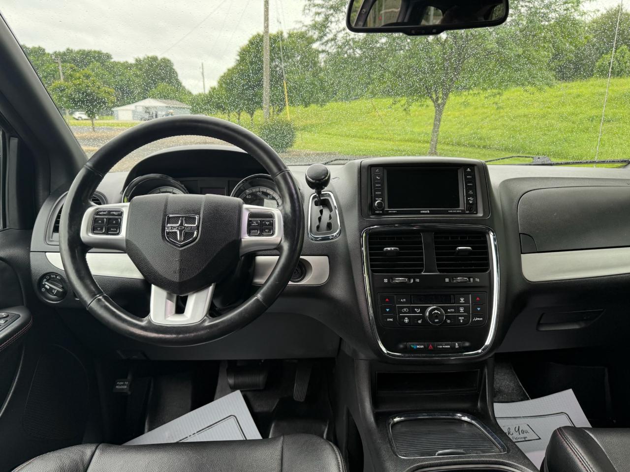 Dodge Grand Caravan R/T 2015