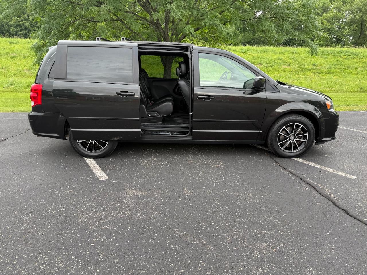 Dodge Grand Caravan R/T 2015