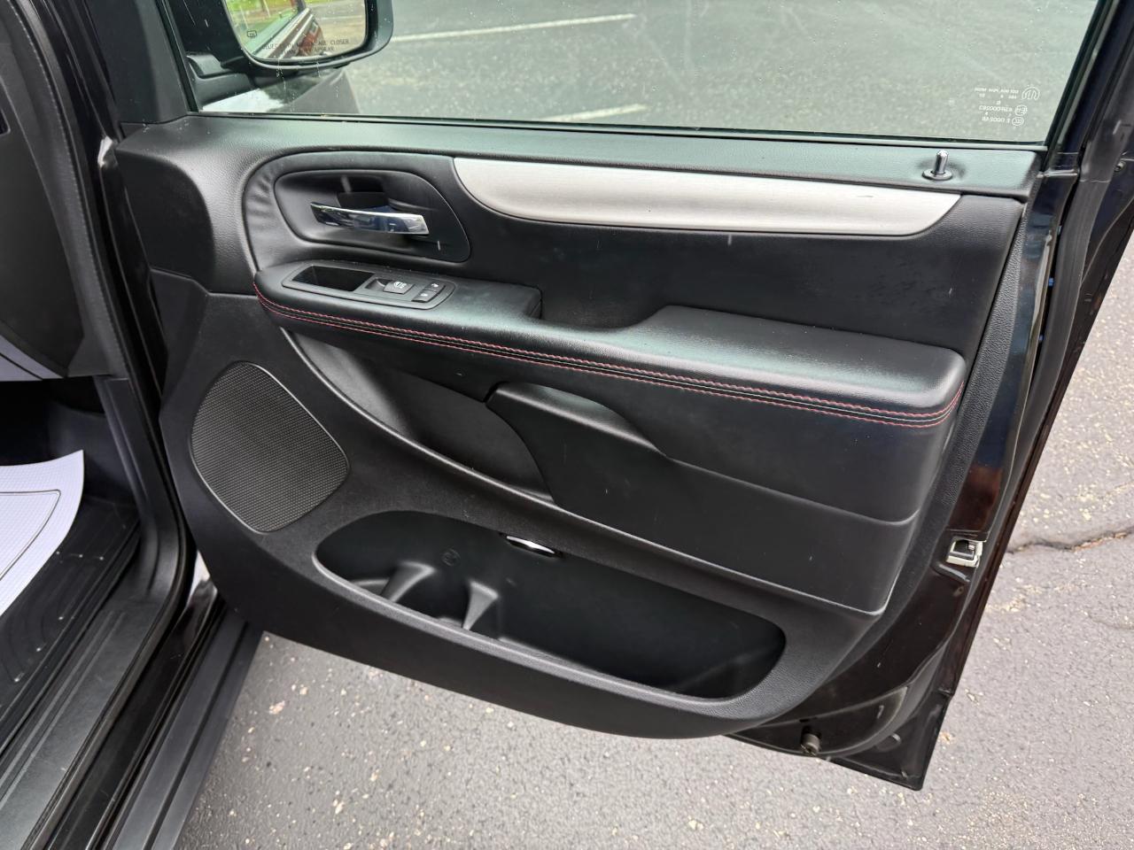 Dodge Grand Caravan R/T 2015