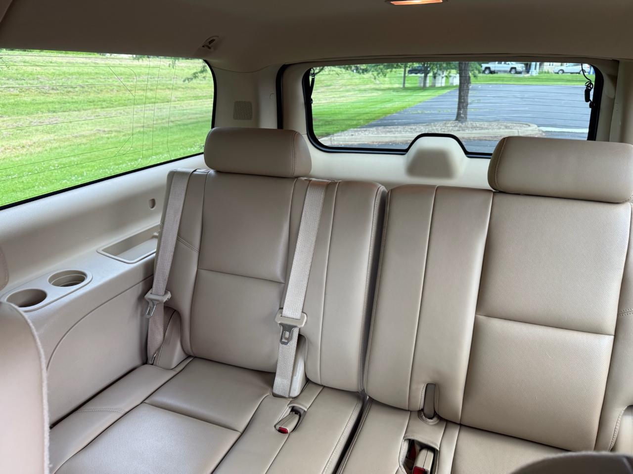 GMC Yukon Denali Denali 2012