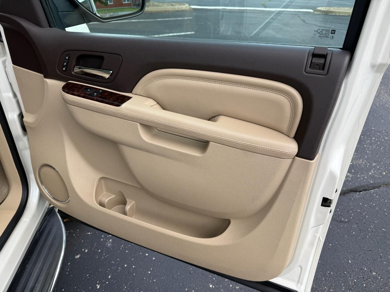 GMC Yukon Denali Denali 2012