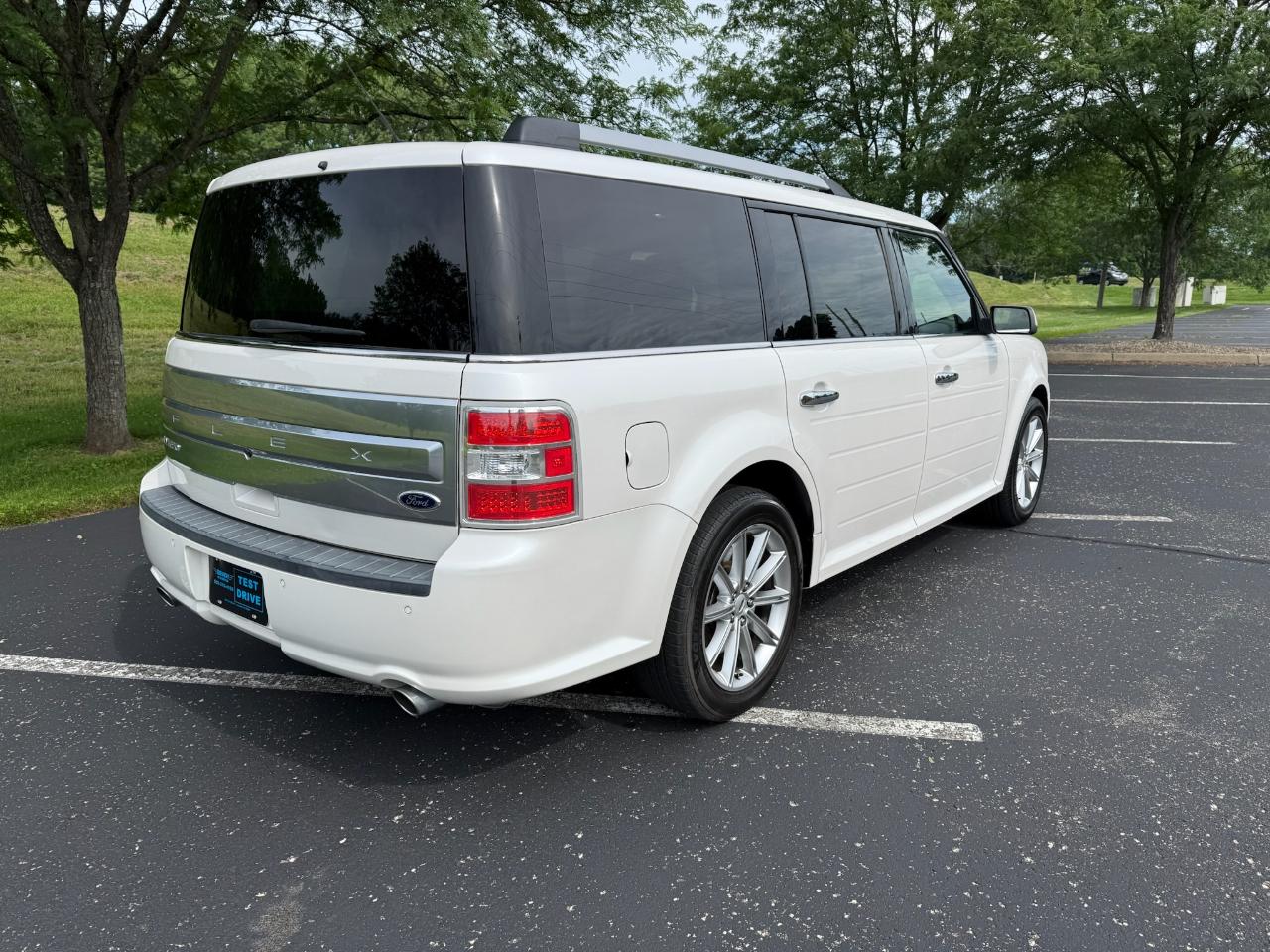 Ford Flex Limited FWD 2014