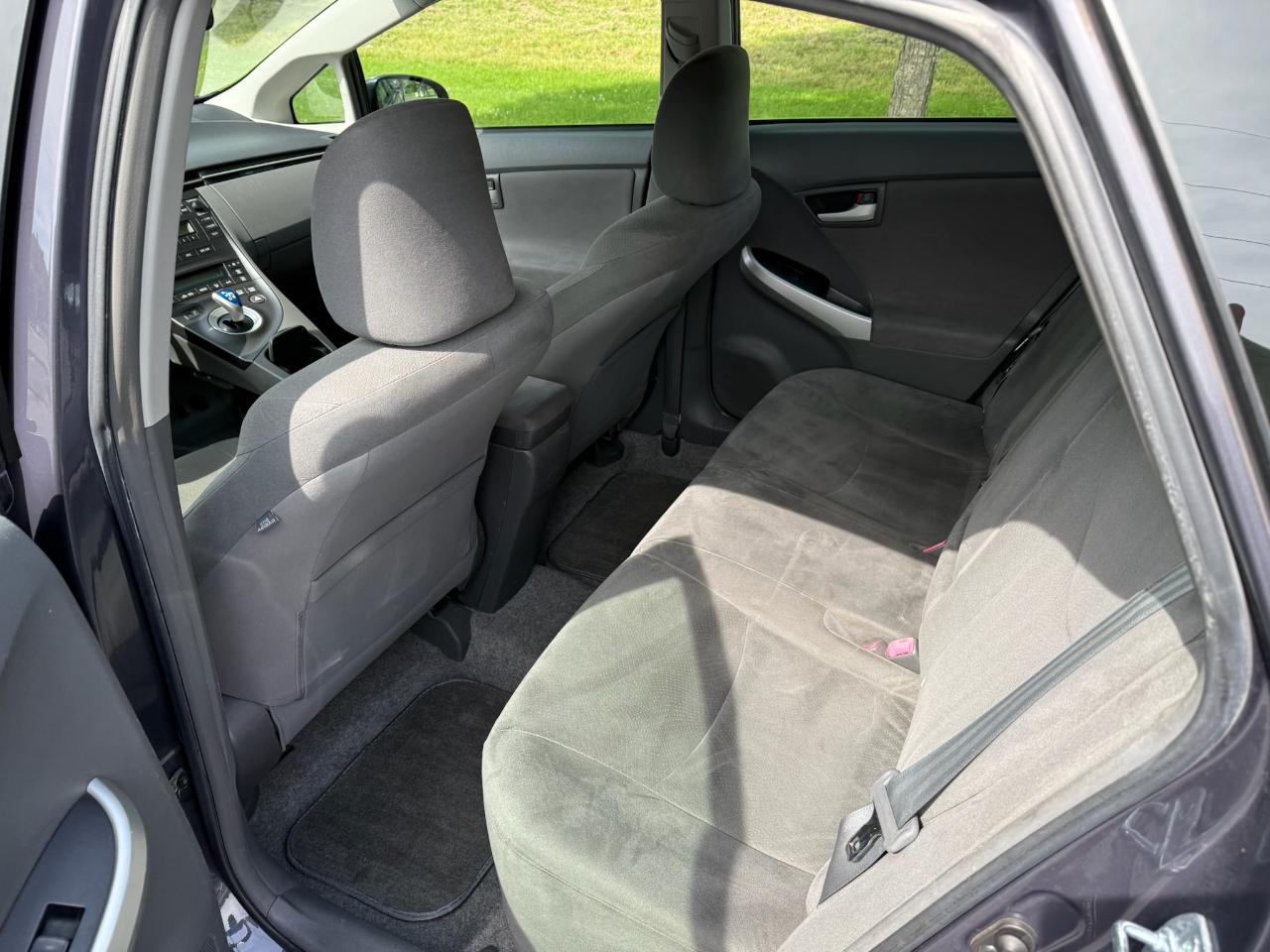 Toyota Prius Prius V 2010