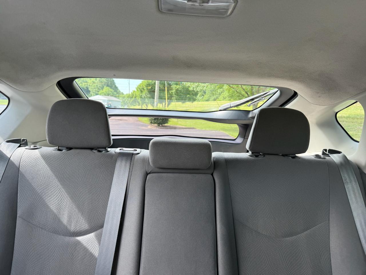 Toyota Prius Prius V 2010