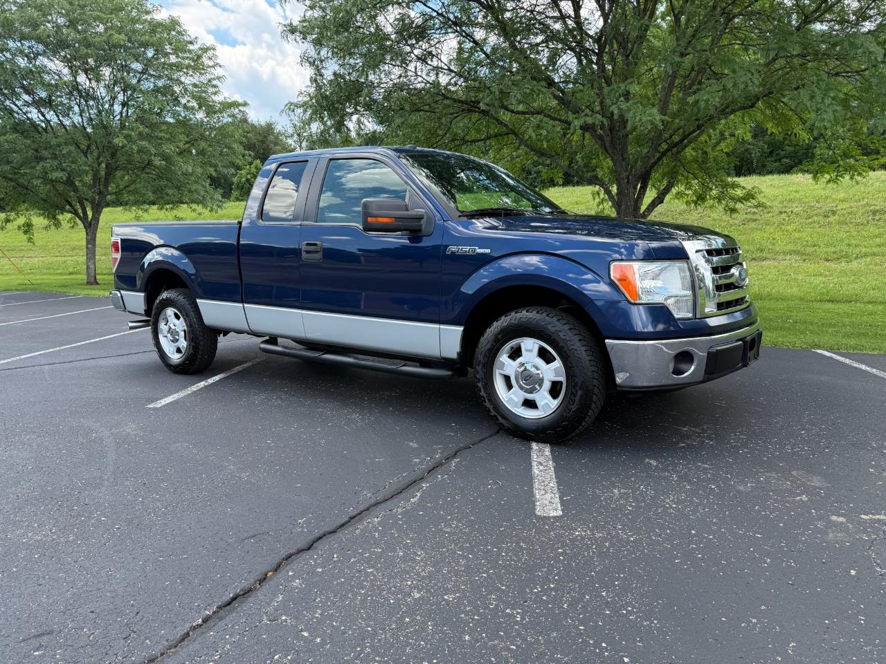 Ford F-150 XLT 2WD 2009