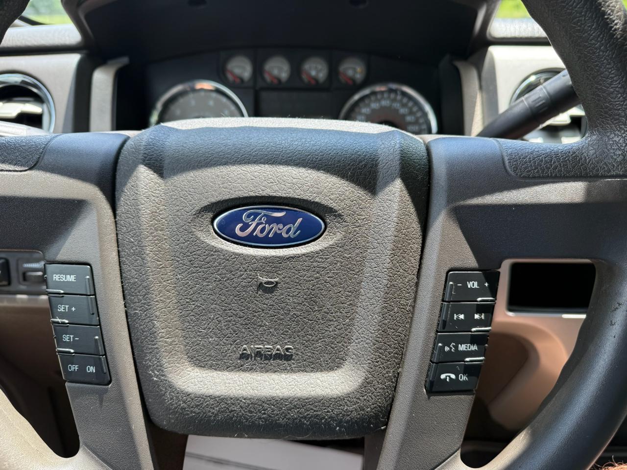 Ford F-150 XLT 2WD 2009
