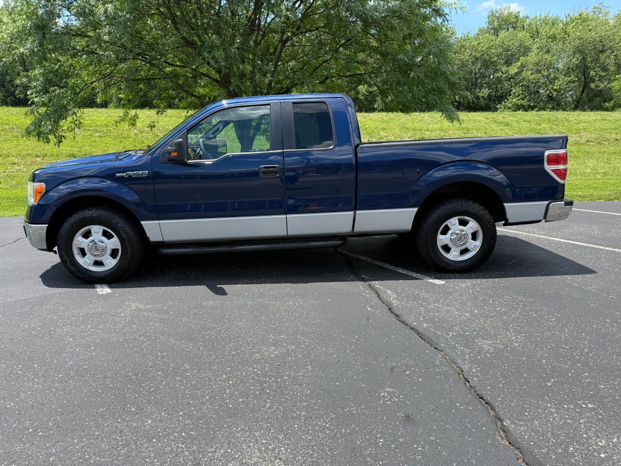 Ford F-150 XLT 2WD 2009