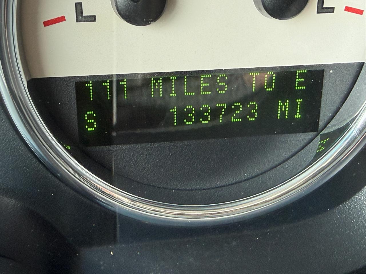 Ford F-150 Lariat SuperCrew 2WD 2005