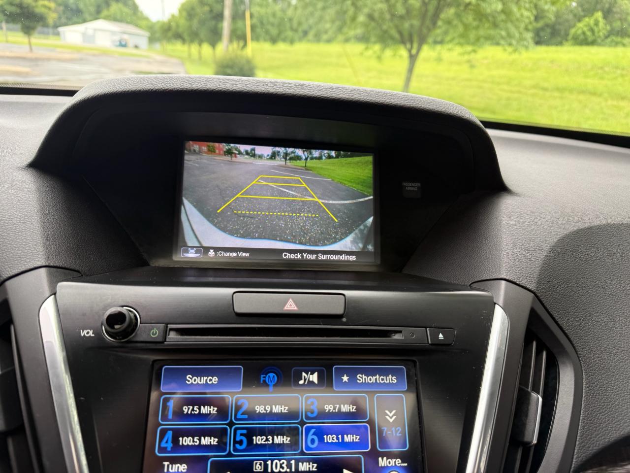 Acura MDX SH-AWD 9-Spd AT 2017