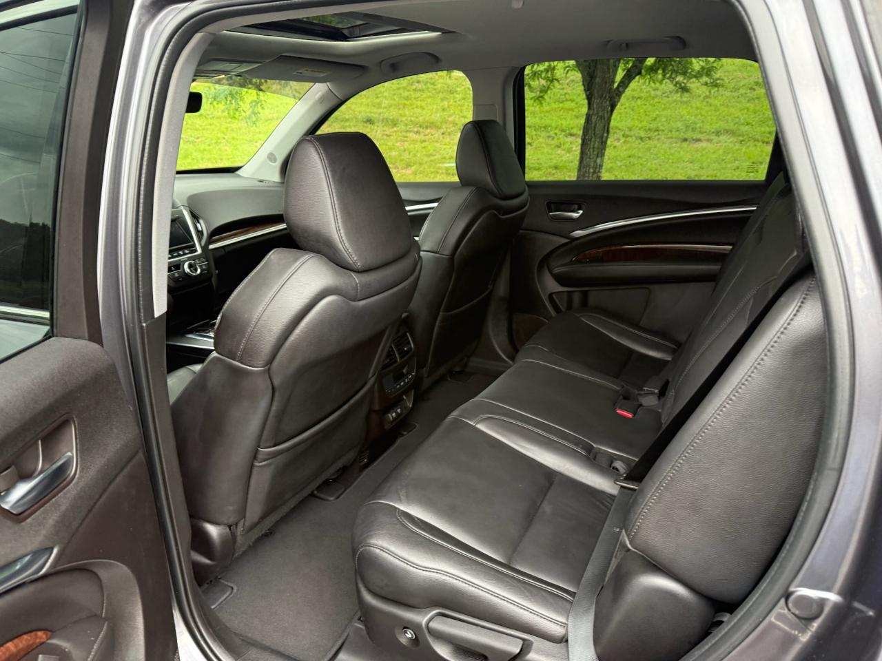 Acura MDX SH-AWD 9-Spd AT 2017