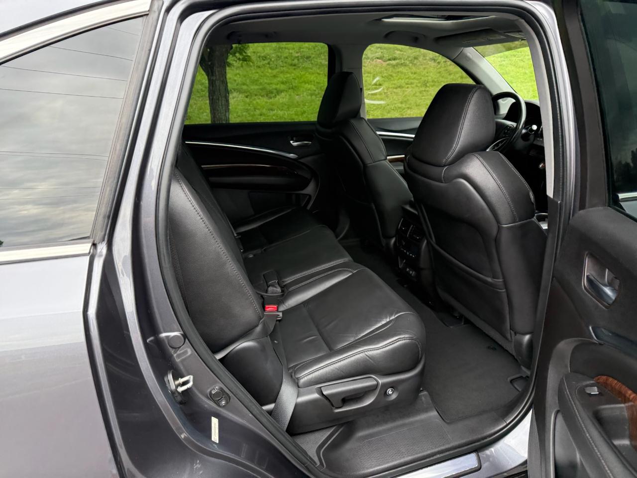 Acura MDX SH-AWD 9-Spd AT 2017