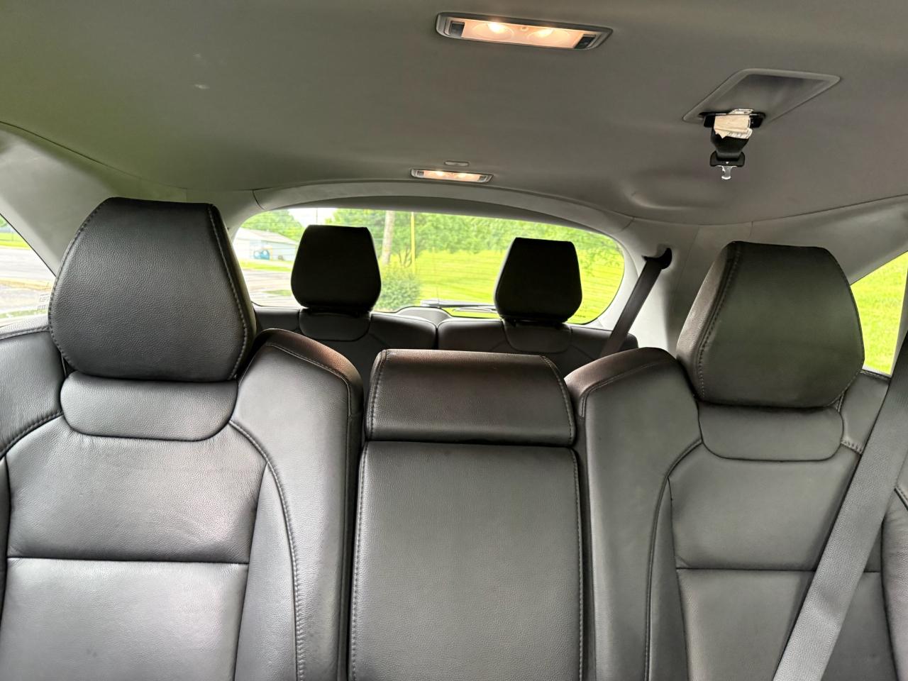 Acura MDX SH-AWD 9-Spd AT 2017