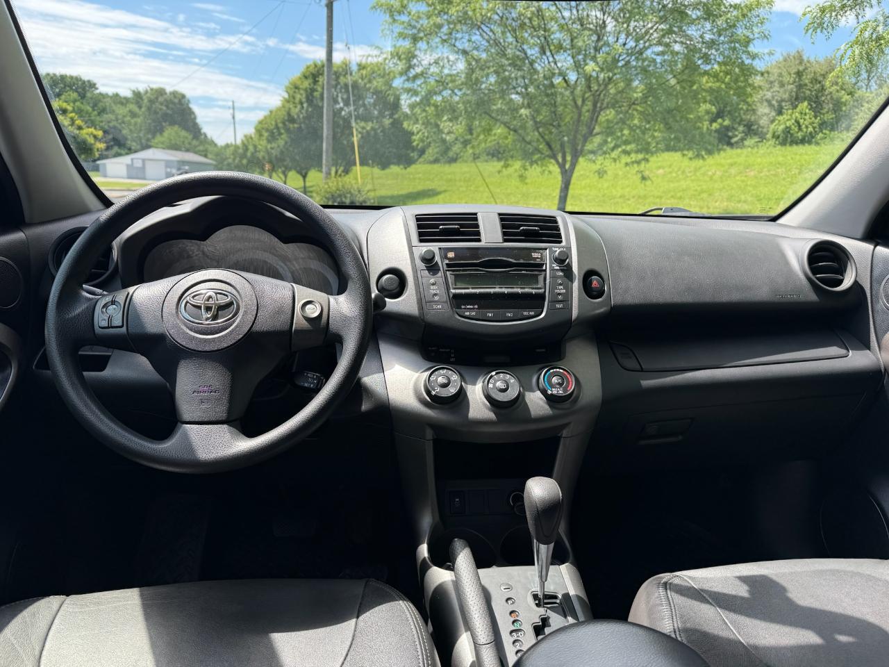 Toyota RAV4 Sport I4 2WD 2010