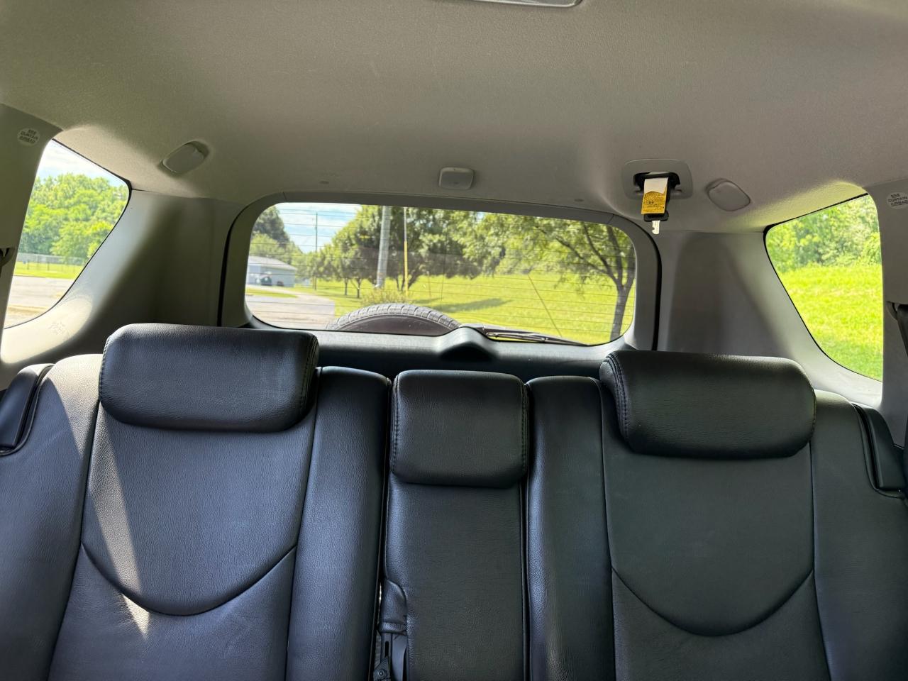 Toyota RAV4 Sport I4 2WD 2010
