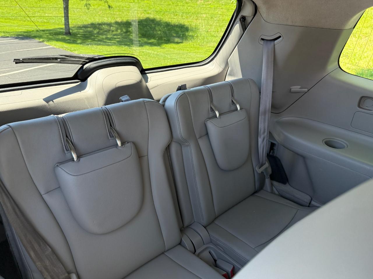 Toyota Highlander Limited 2WD 2012