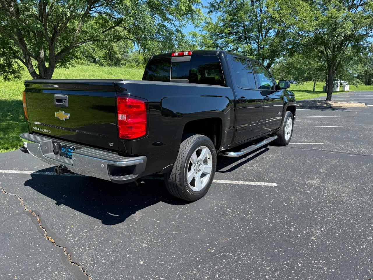 Chevrolet Silverado 1500 LT Crew Cab 2WD 2015