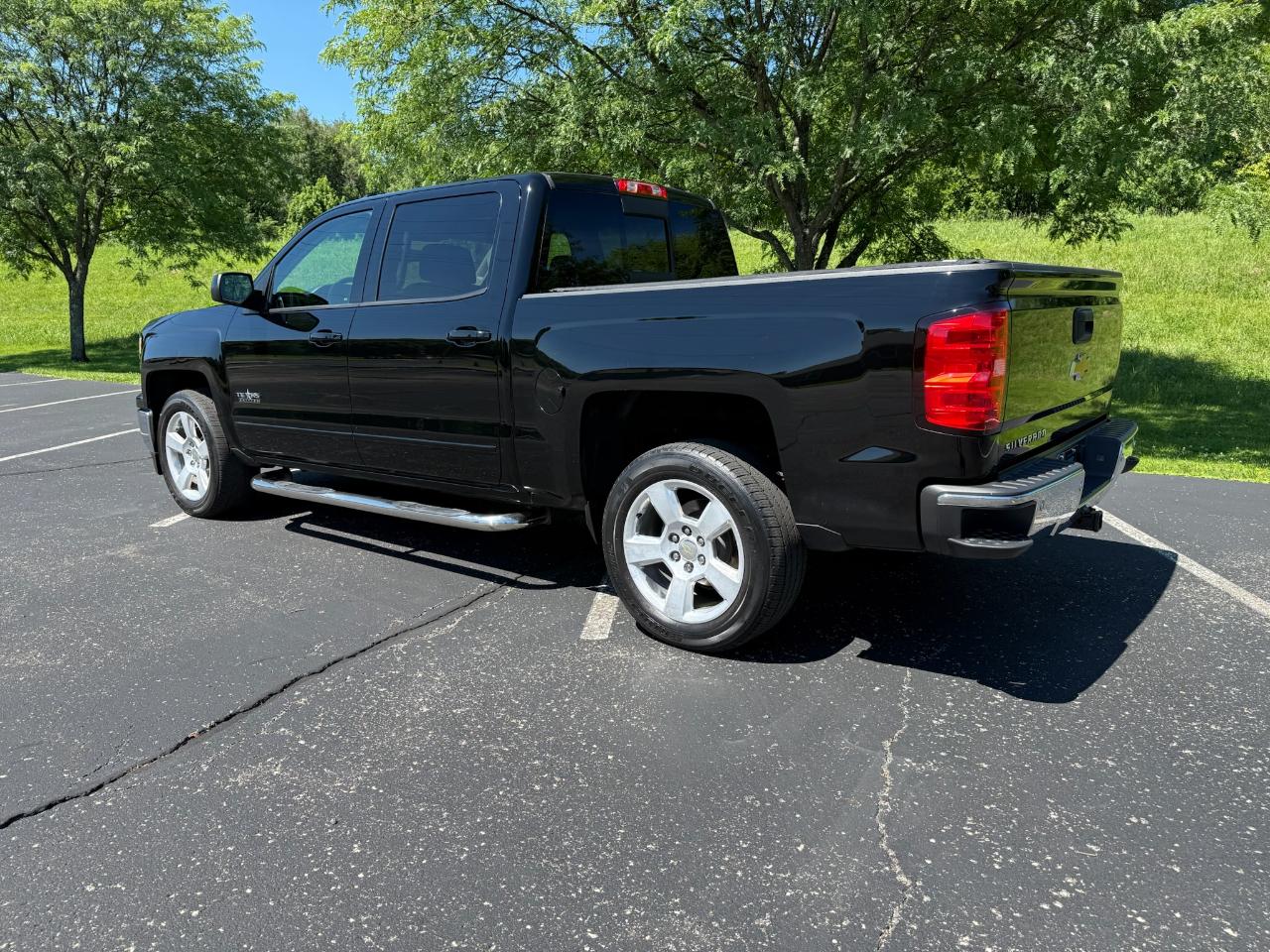 Chevrolet Silverado 1500 LT Crew Cab 2WD 2015