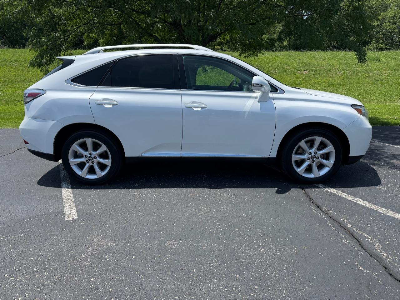 Lexus RX 350 FWD 2011
